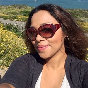 Meet your Posher, Krystle